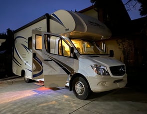 Thor Motor Coach Freedom Elite 24 FE