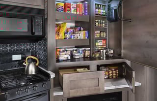 Meet Gertty….  34ft of Glamping!