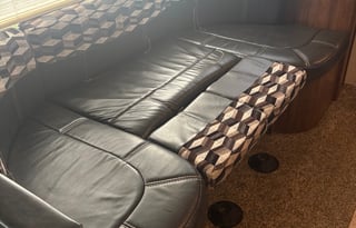 2019 Mallard – Family RV w/ Outdoor Kitchen