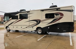 38' Bunkhouse Family Fun Wagon!!!