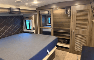 2018 Keystone RV Montana RMI1722