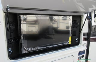 STEFURA'S FAMILY ADVENTURE ON WHEELS!!