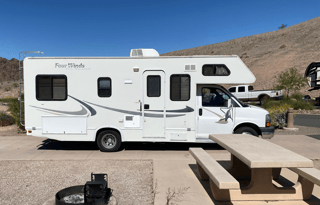 2003 Four Winds 5000 | Burning Man Ready