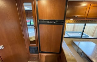 2017 Thor Motor Coach Freedom Elite 23H