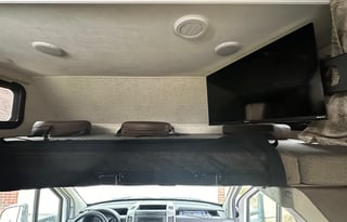 2018 Forest River - 3 full beds - 6 person rental