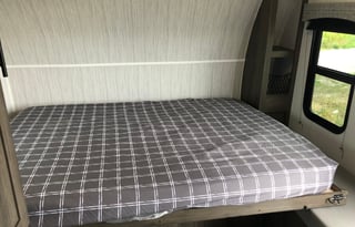 2022 Coachmen Clipper Camping Trailer Ultra-Lite