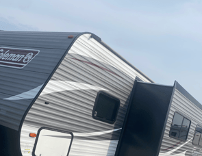 Dutchmen RV Coleman Lantern Series 263BH