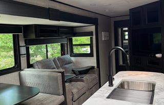 2022 Jayco Jay Flight 33RBTS