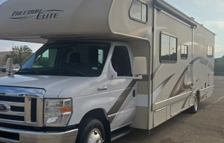 Roam Free RV Rental- Family Friendly RV Rental