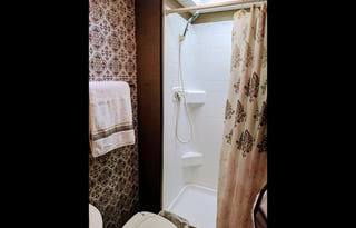 Kid & Pet Friendly Modern Class C 2019 Winnebago