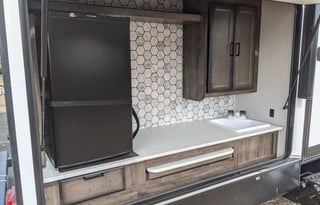 Family and Pet friendly mobile bunkhouse Mansion!