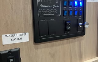 The Nomad Experience - NEW 2022 Cruiser Hitch