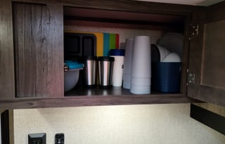 The Rolling Cabin, Sleeps 4 (Free insurance)