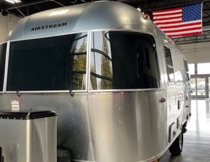 Airstream RV Bambi 19CB