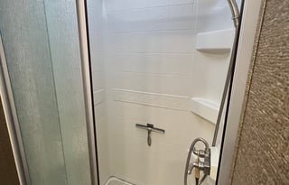 2016 Thor Motor Coach Palazzo 33.2