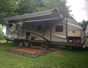 Dutchmen RV Coleman Light 3015BH