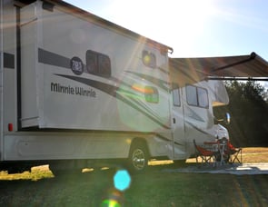 Winnebago Minnie Winnie 31H