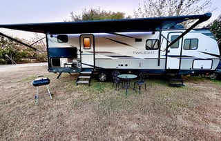 Easy Come, Easy Go RV | 2 Miles From F1 & COTA