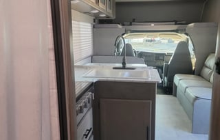 Comfy family Motorhome with upgraded mattress