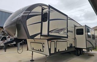2016 Prime Time RV Crusader 315RST