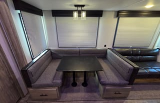 Cherokee Artic Wolf 287BH