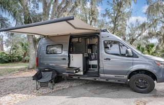 175 weekday 4X4 Solar Mercedes Van 2023Revel 44E