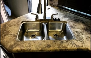 2017 Surveyor by Forest River