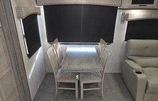 2023 Sandpiper 388BHRD