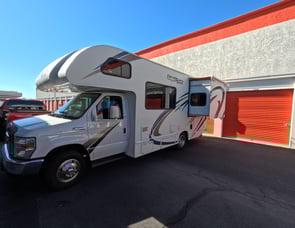 Thor Motor Coach Four Winds 22E