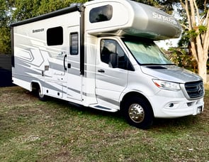 Forest River RV Sunseeker MBS 2400B