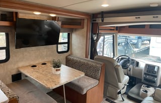 2018 Winnebago Vista 29VE