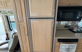 2001 Newmar Kountry Star KSCA3651