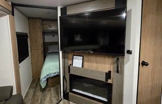 Sunflower Camper Rentals - 2025 Campsite Reserve