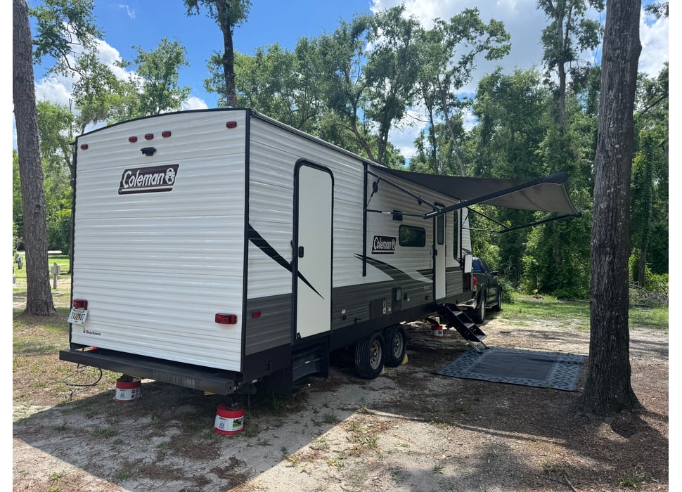Travel Trailer rentals in Ellabell