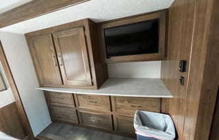 Premium Class A RV- Spacious & Comfortable Travel