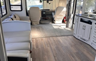 Recently Remodeled 2005 Fleetwood Pace Arrow