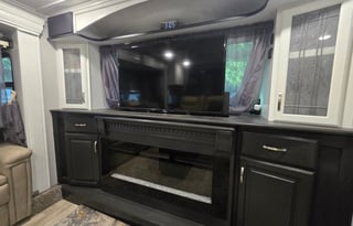 2019 Grand Design Solitude 374TH