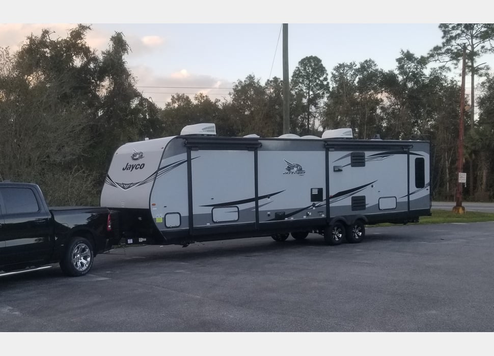 Travel Trailer rentals in Middleburg