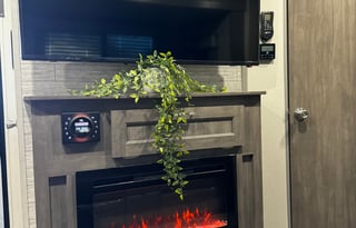 2024 Forest River RV Aurora 26FKDS(delivery only)