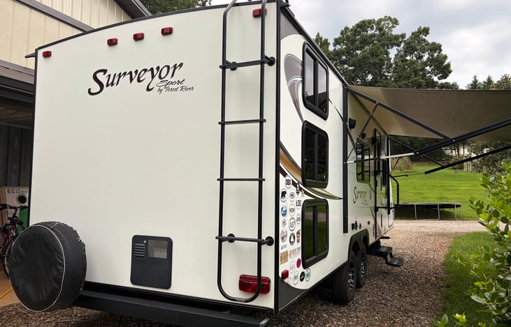 3 windows for the 3 kids bunks