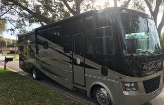 Florida dreamhouse on wheels w/ Bunkbeds! Sleeps 8