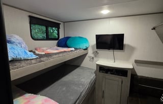 2021 Dutchmen RV Kodiak SE 28SBH