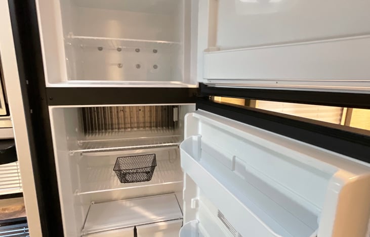 Bring your favorite foods and drinks! Refrigerator and freezer runs on propane.