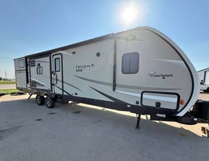 Coachmen RV Freedom Express Liberty Edition 320BHDS