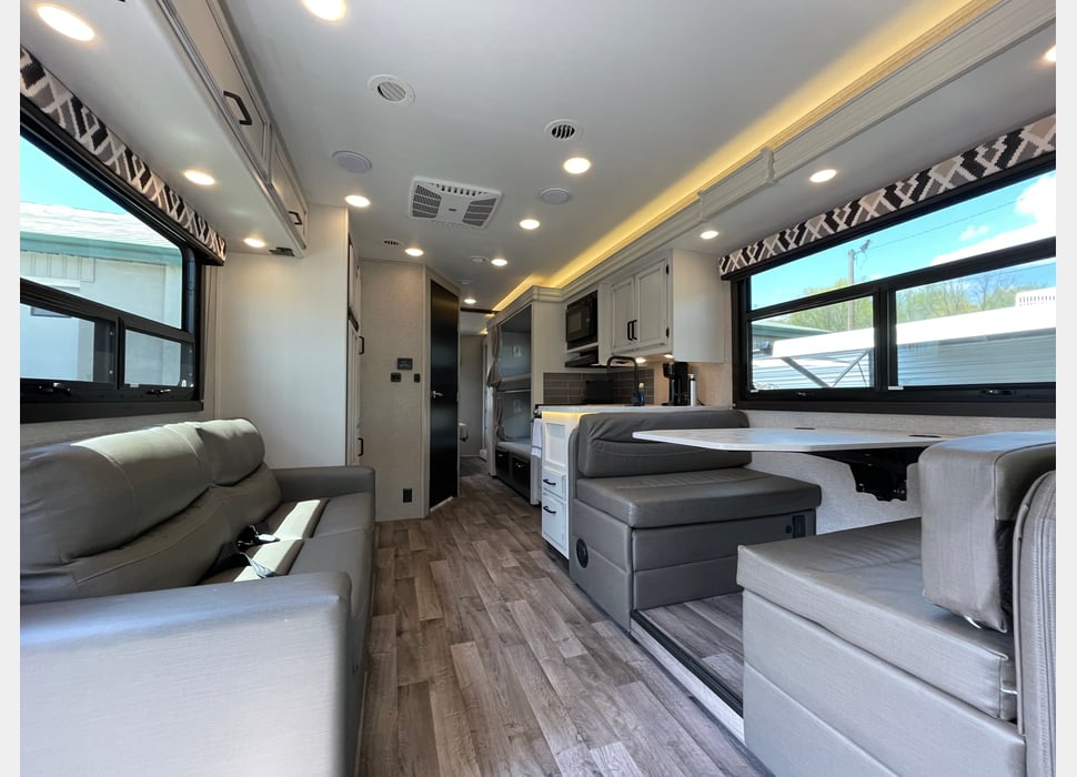 Class C Motor Home rentals in Arcanum