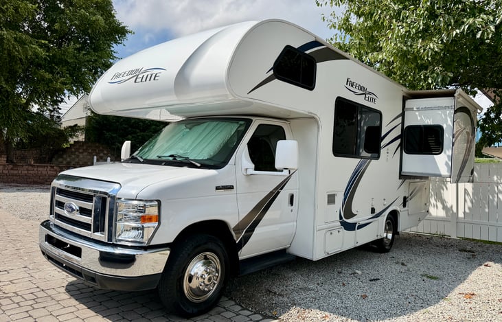 RV Photo