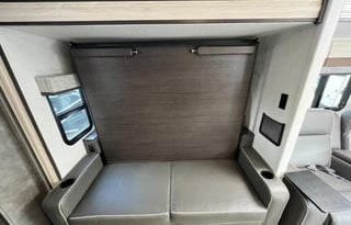 Sleek and modern Sojuorn