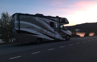 2020 SunSeeker Mercedes Diesel w/ FULL Slideout