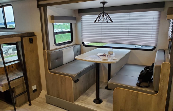 Enjoy a true 4-person sit-down meal in the dinnette that converts to an additional sleep space.