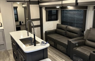 Luxury Family Adventure Awaits!